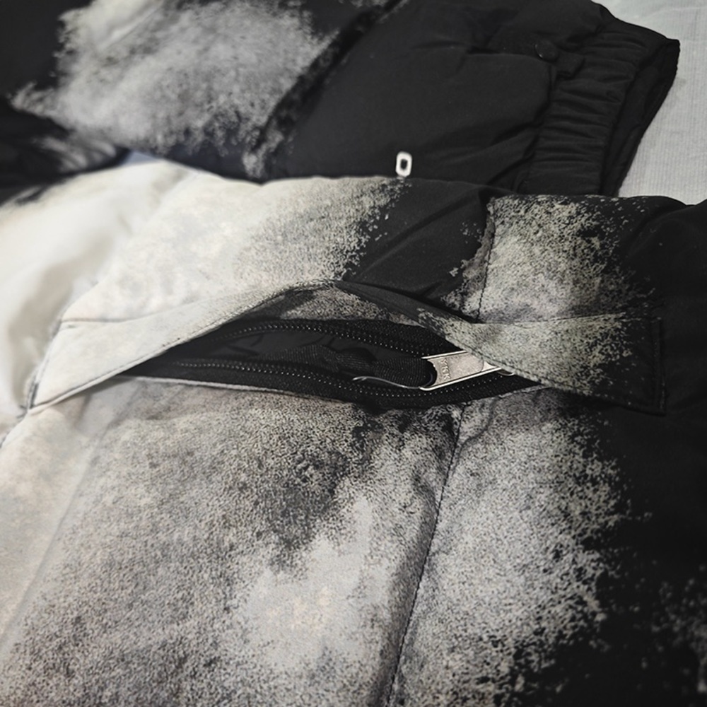 The North Face Cloud Print Down Jacket - Picture 9 of 10